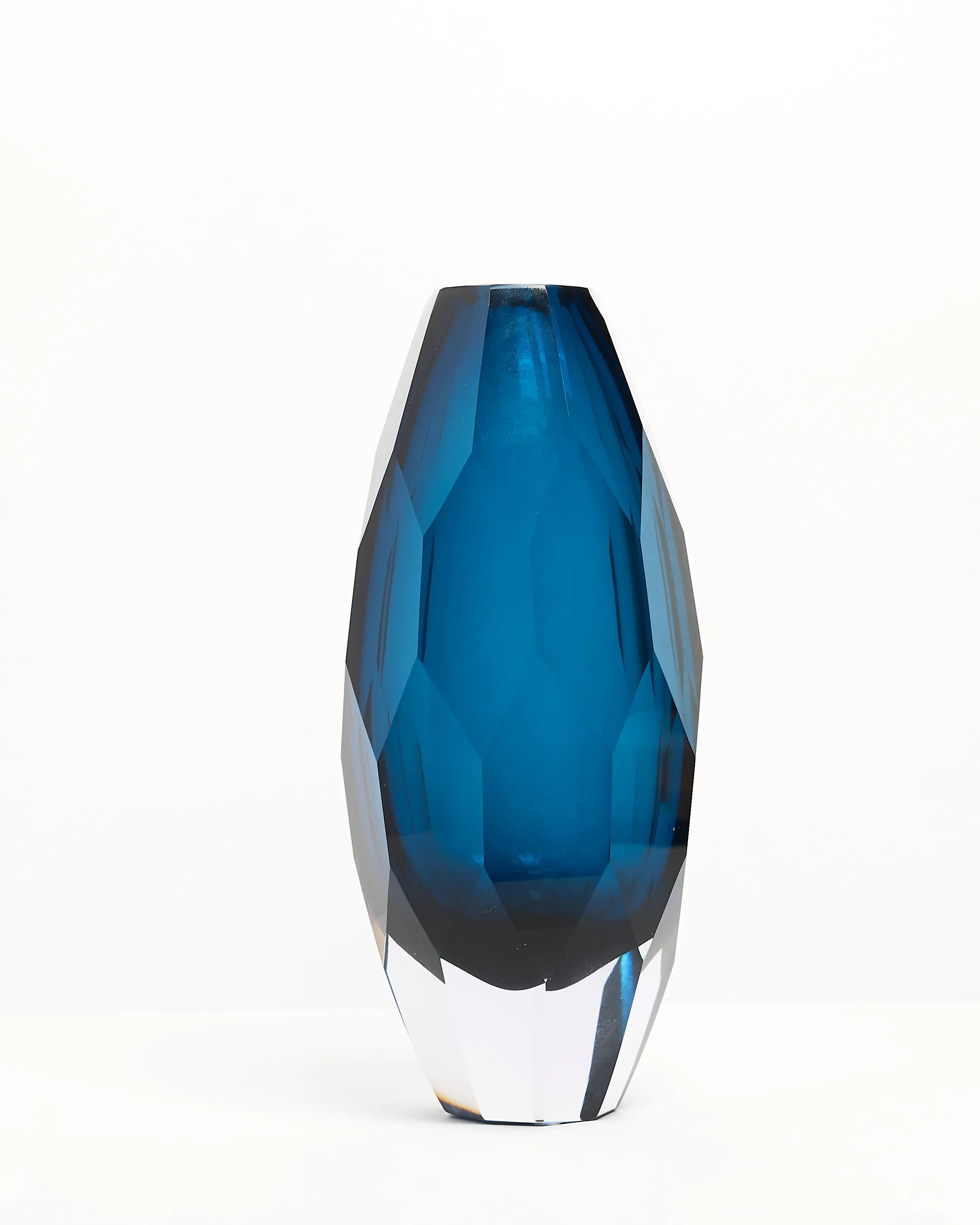 Cut Glass Vase - Modern Luxury - Modern Home Accent - Home Decor - Fancy - Elegant - Bold