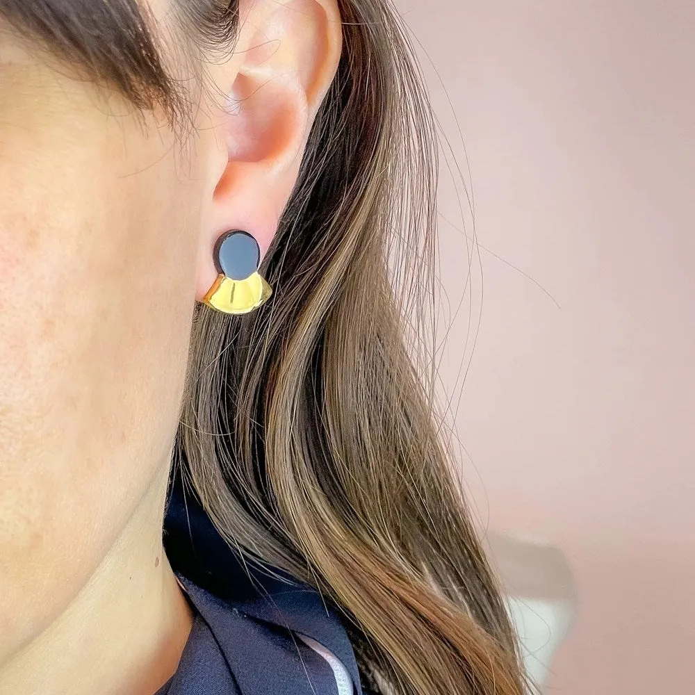 Erin Lightfoot: Earring Friend Studs Black