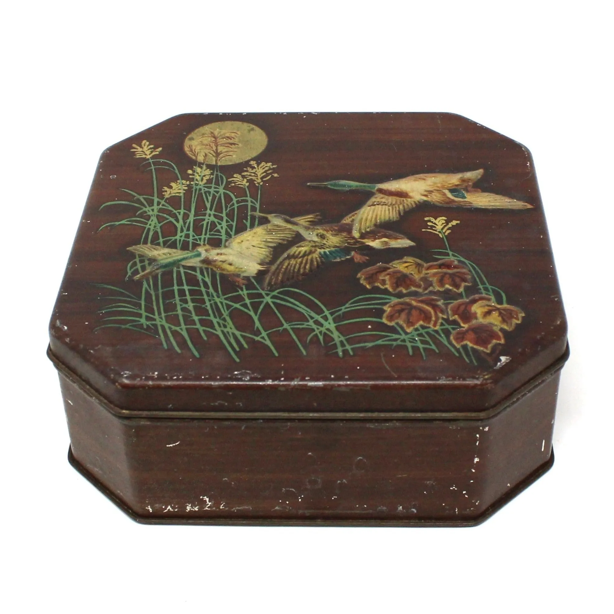 Gift Tin / Cookie Tin, Flying Mallard Ducks Tin, Metal Box Co, England Vintage