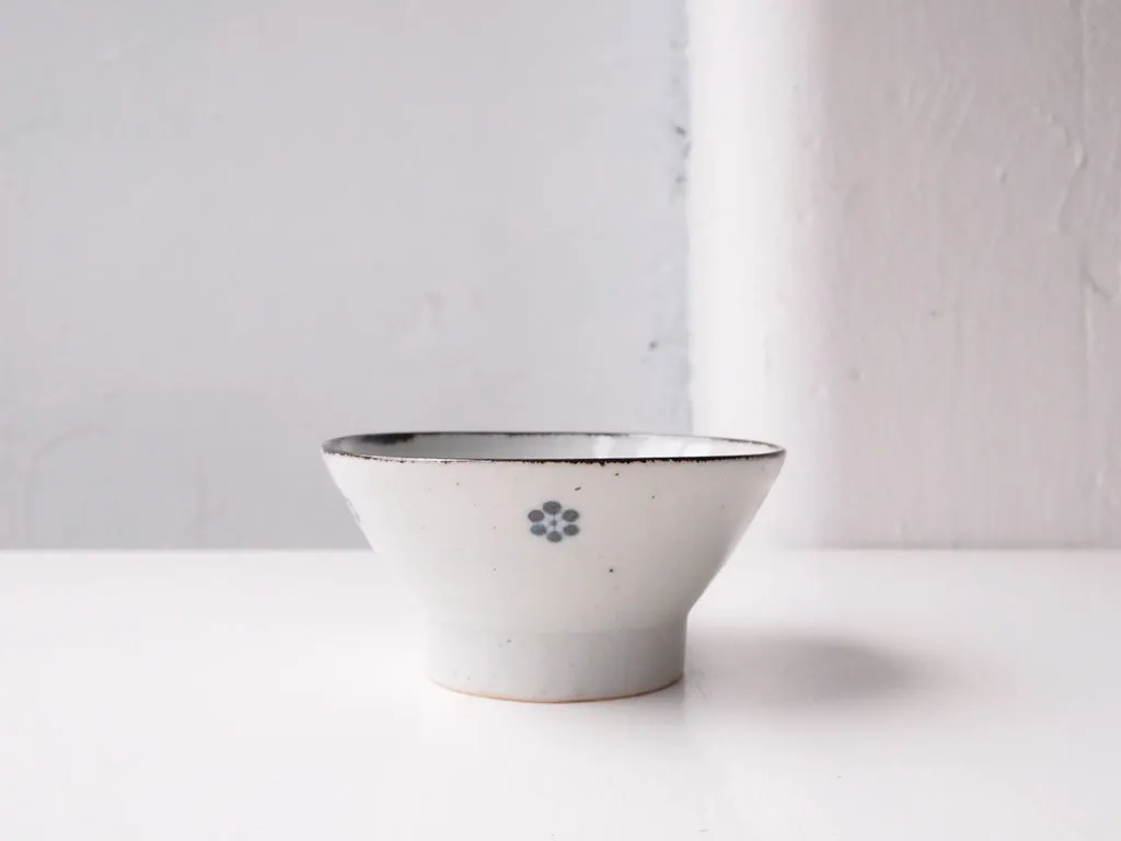 Hand painted Rice Bowls by Tōsai-gama