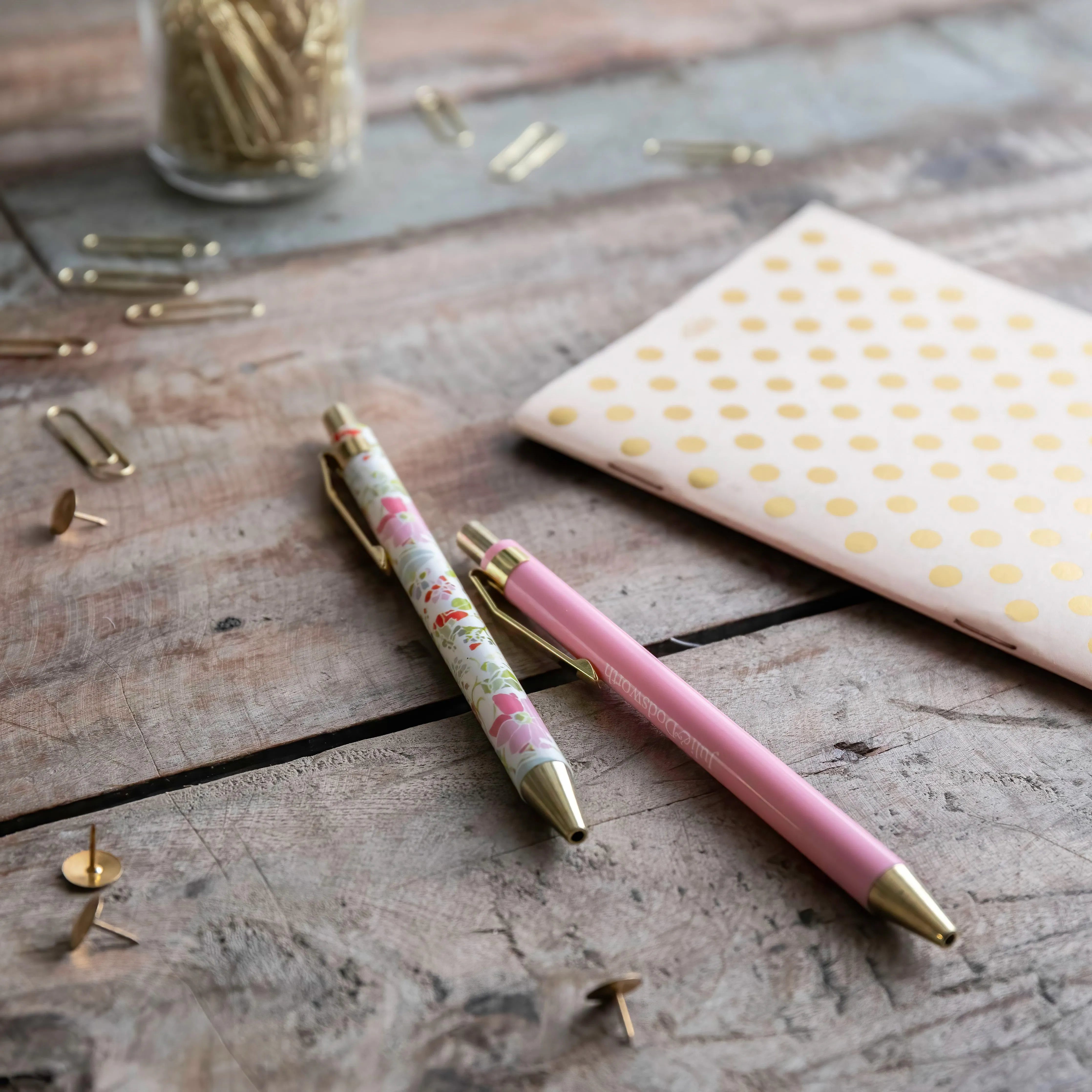 Julie Dodsworth Twin Pen Set - Pink or Blue