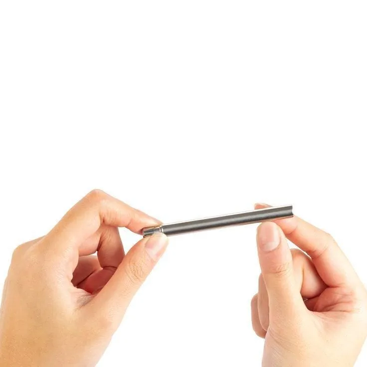 Kikkerland Travel Straw Set
