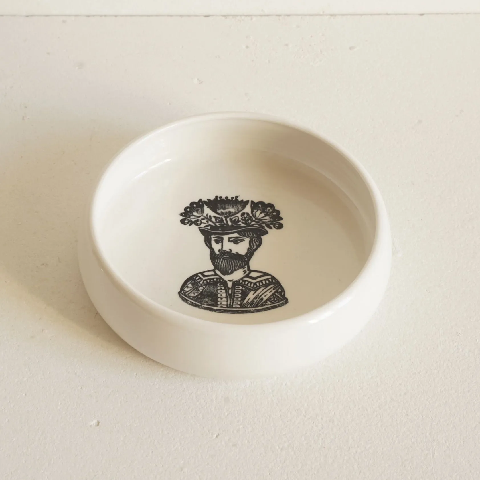 Limited Edition Collection with Sarah Venus – Flat Bowl