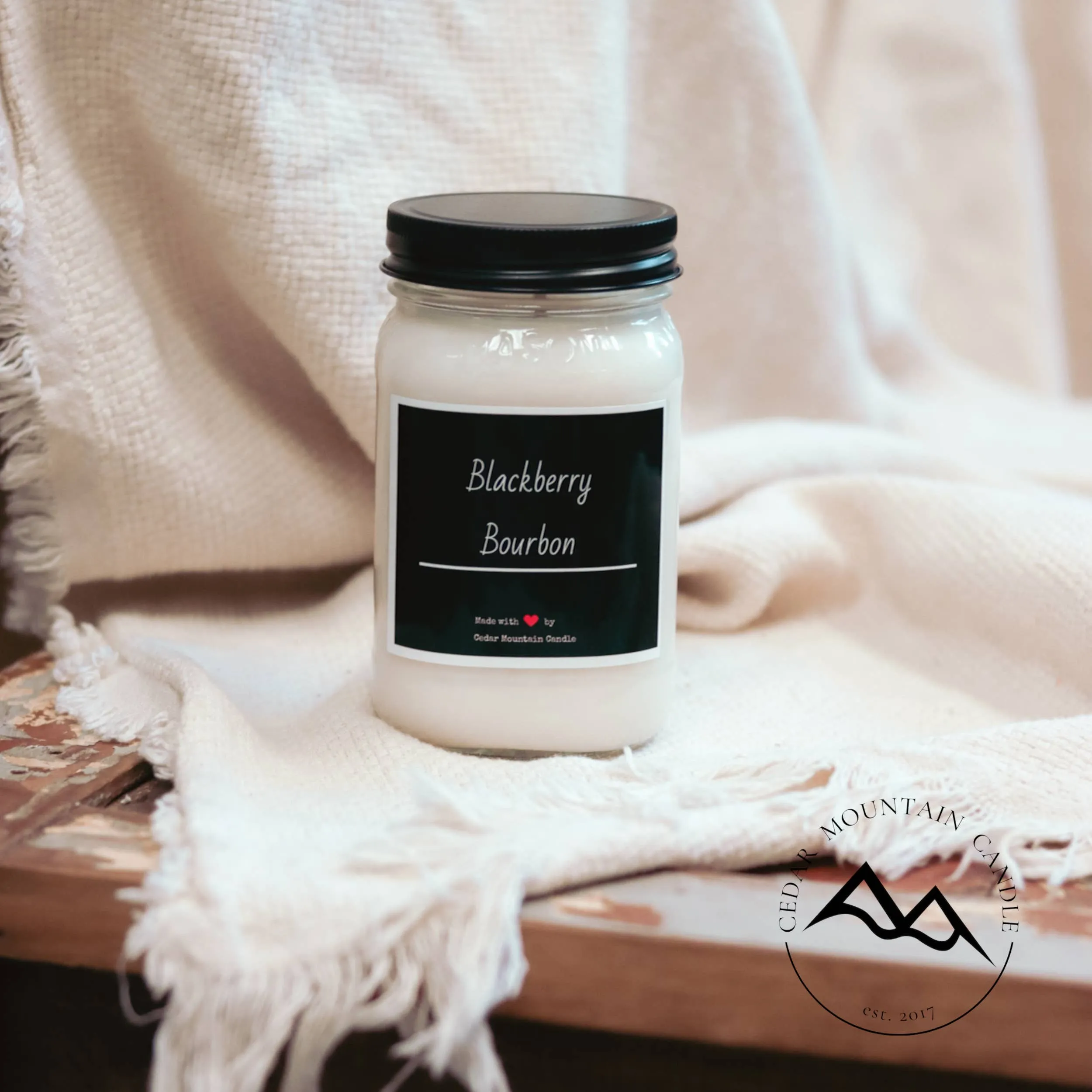 Mason Jar Candle: 6.5 oz / Molten Lava