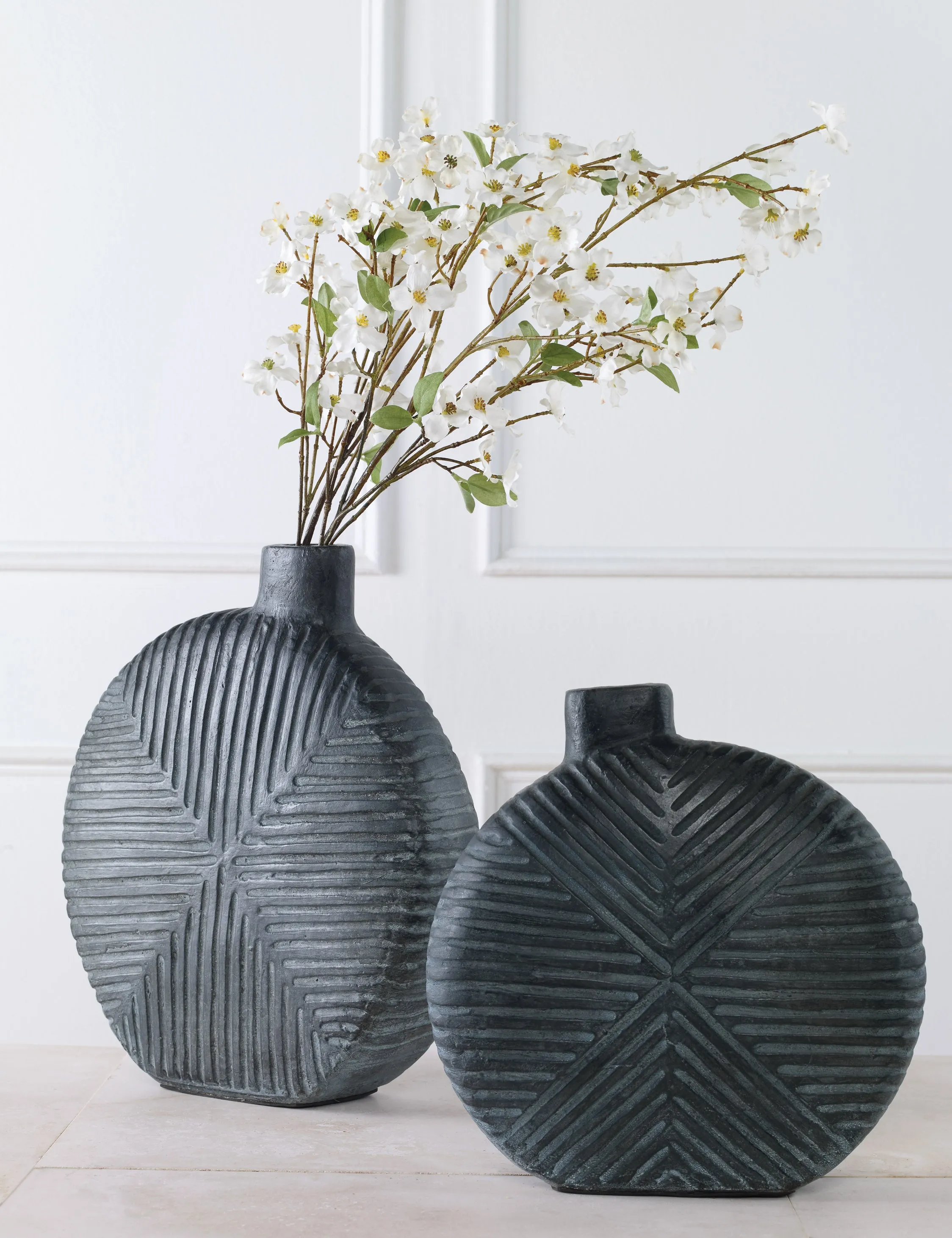 Noma Decorative Vases (Set of 2)